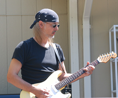 PICNIC 2008 SLIDE 10