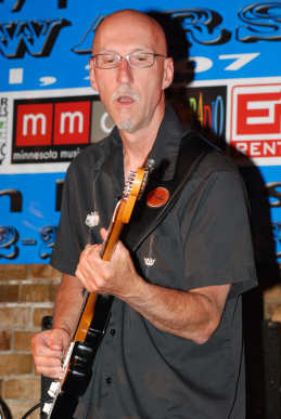 Bill Goodson on guitar