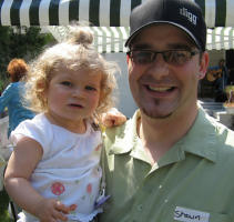 Shawn Wallin & daughter