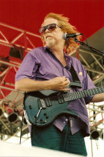 Willie at Bayfront 2000