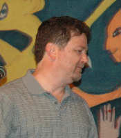 Host Dave Lawrence (photo by Gregg Harcus)